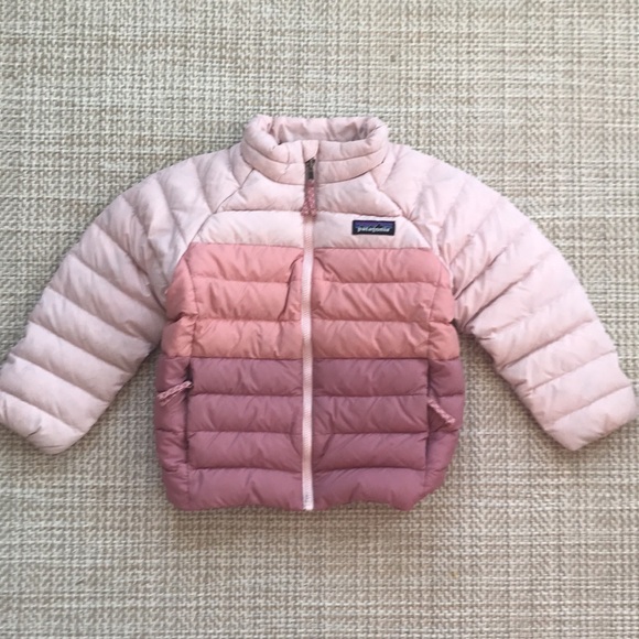 Patagonia Bundle (size 4T) - Picture 8 of 12